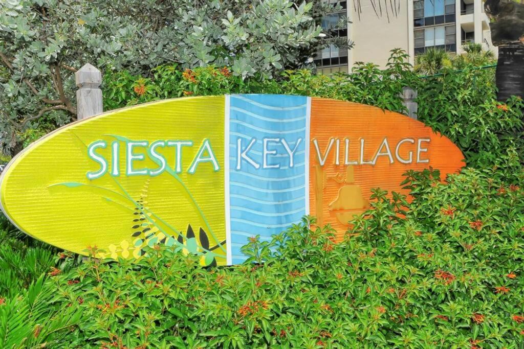 Siesta Key Village-Suite #3: A Block To The Beach! Sarasota Eksteriør bilde