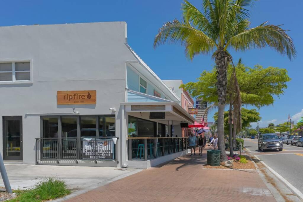 Siesta Key Village-Suite #3: A Block To The Beach! Sarasota Eksteriør bilde