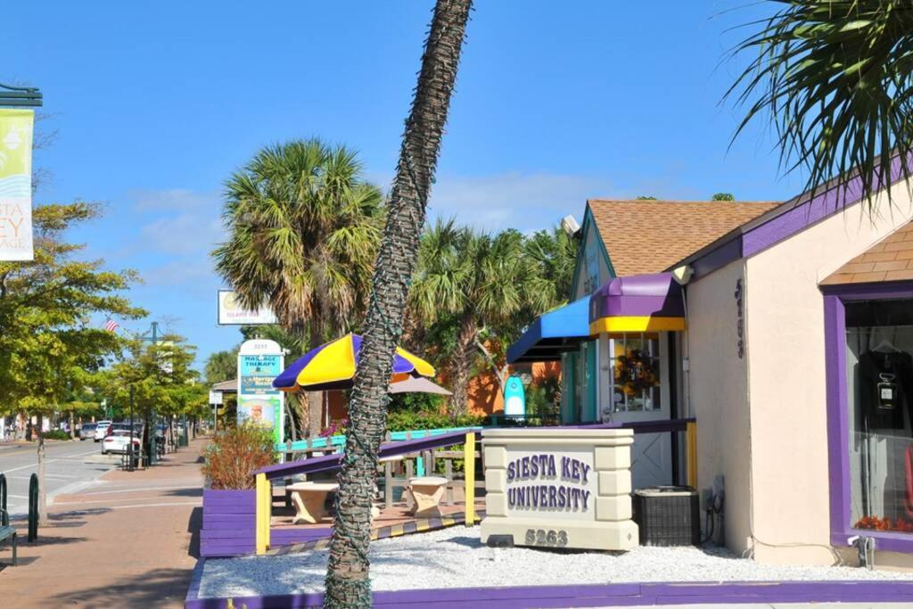 Siesta Key Village-Suite #3: A Block To The Beach! Sarasota Eksteriør bilde